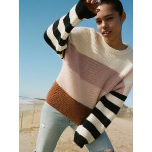 URBAN OUTFITTERS Caroline Striped Sweater Size M